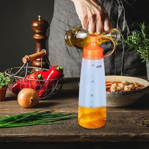 Leak-Proof Condiment Squeeze Bottles