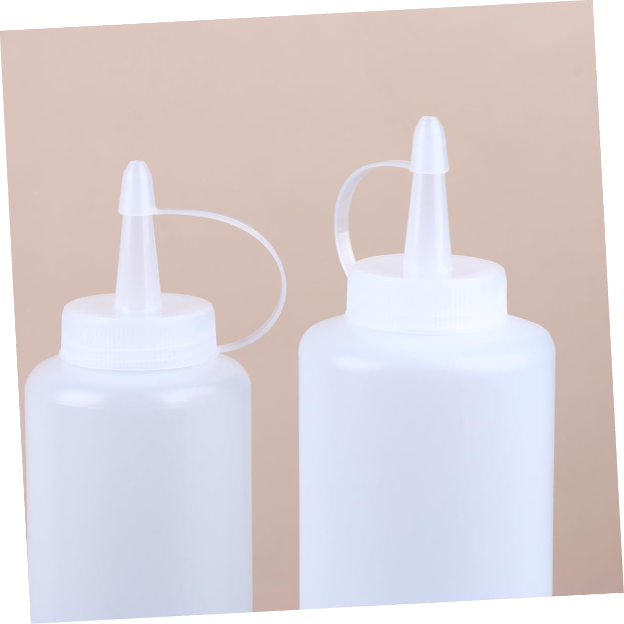 GRIRIW Condiment Squeeze Bottles 4 Pack for Salad Dressing and Seasonings
