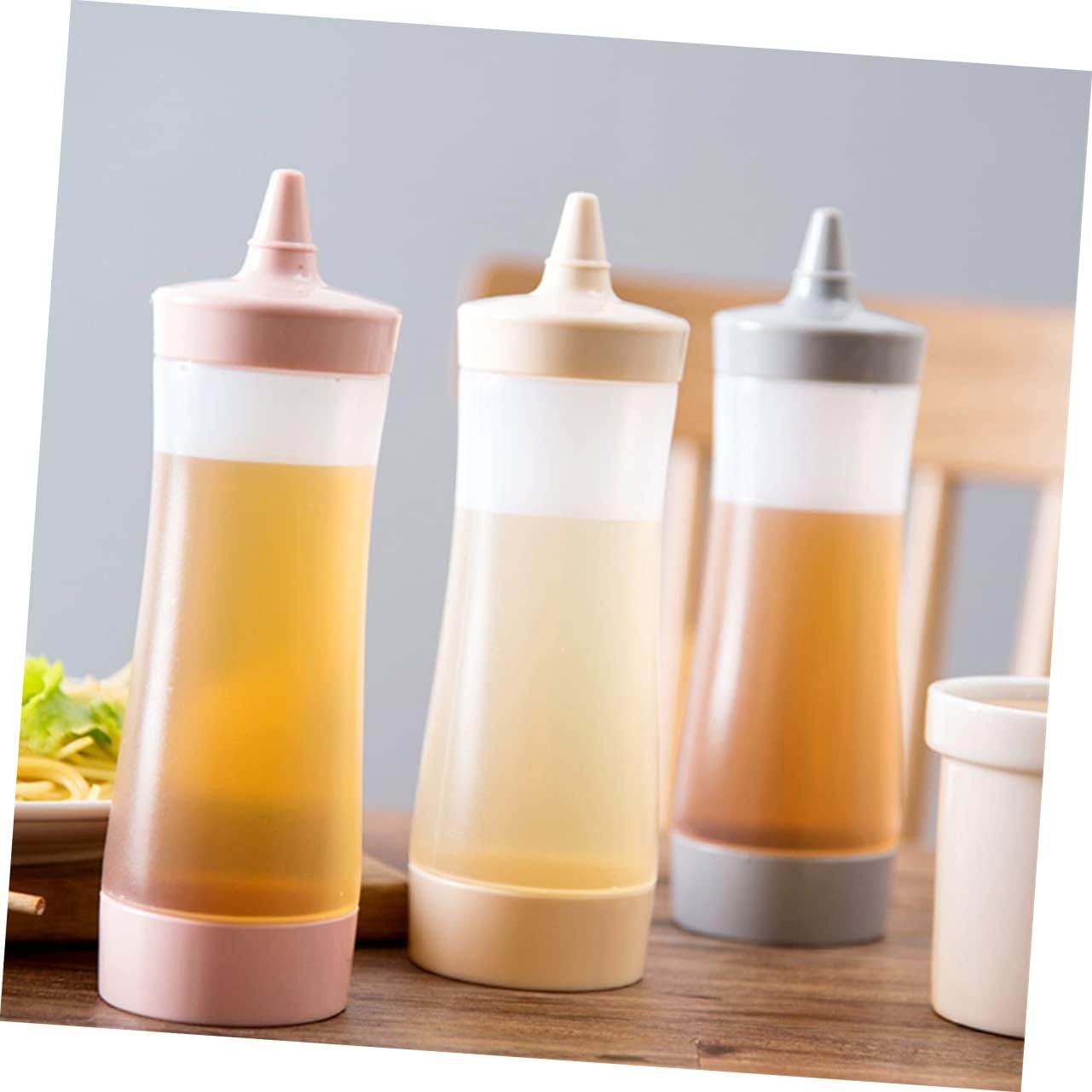 GRIRIW 1Pc Plastic Squeeze Bottle Condiment Dispenser