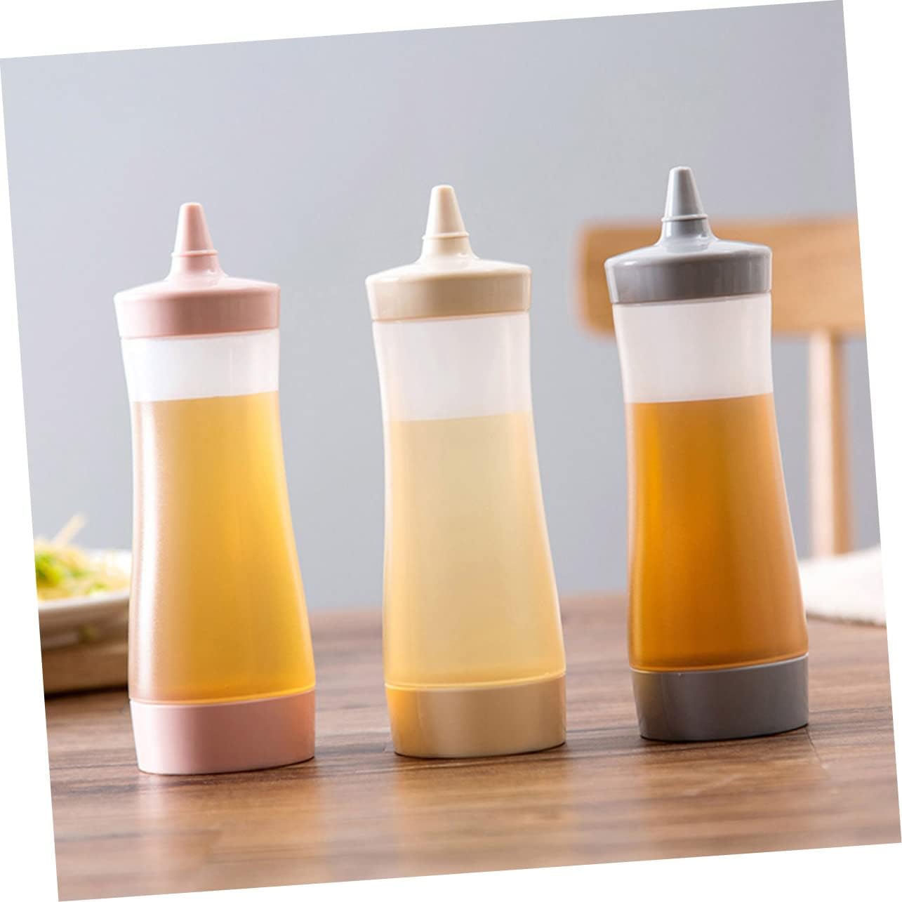 Extra Capacity Salad Dressing Ketchup Squeeze Bottle 350ml for Easy Application
