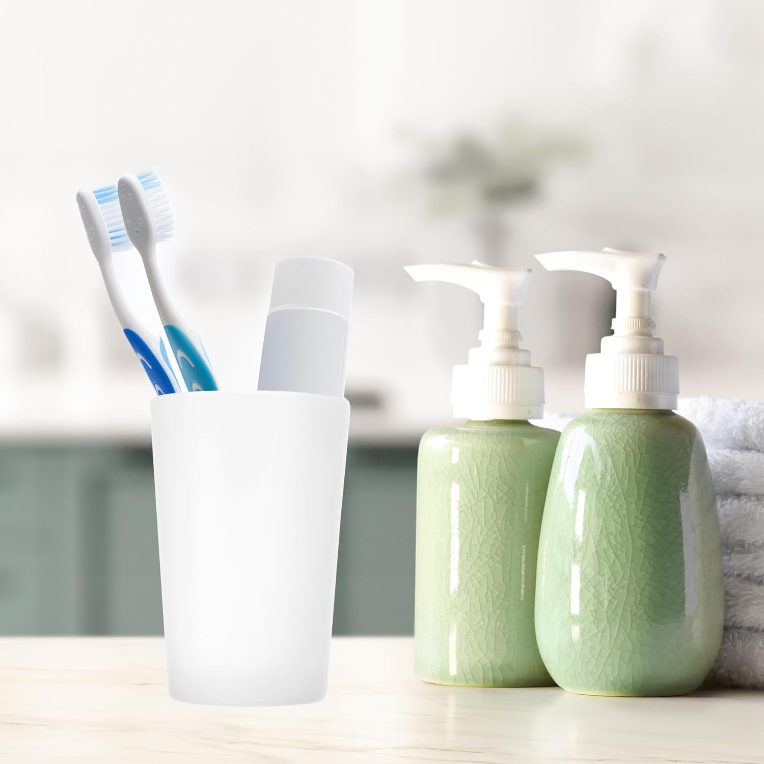 Scholarly Smooth Toothbrush Tumbler