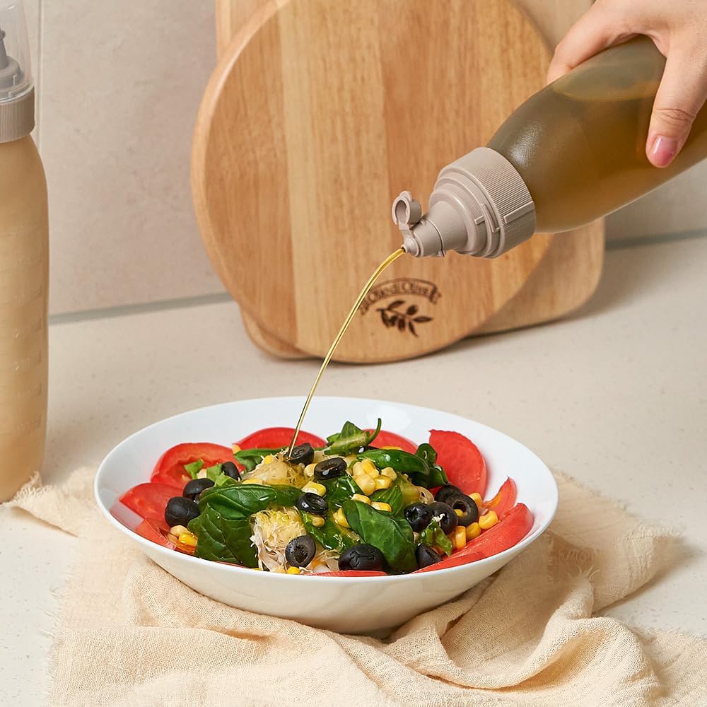 16 oz Squeeze Bottle with 3 Nozzles for Sauces More