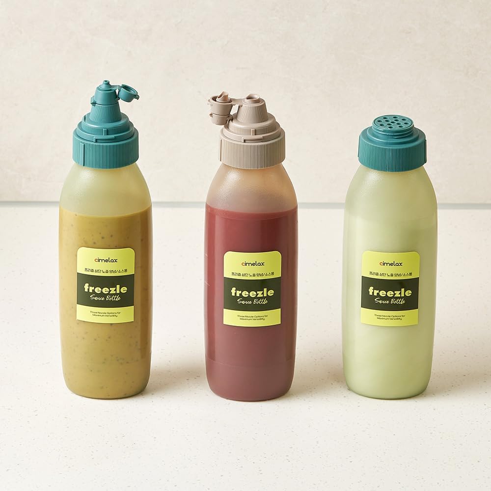 16 oz Squeeze Bottle with 3 Nozzles for Sauces More