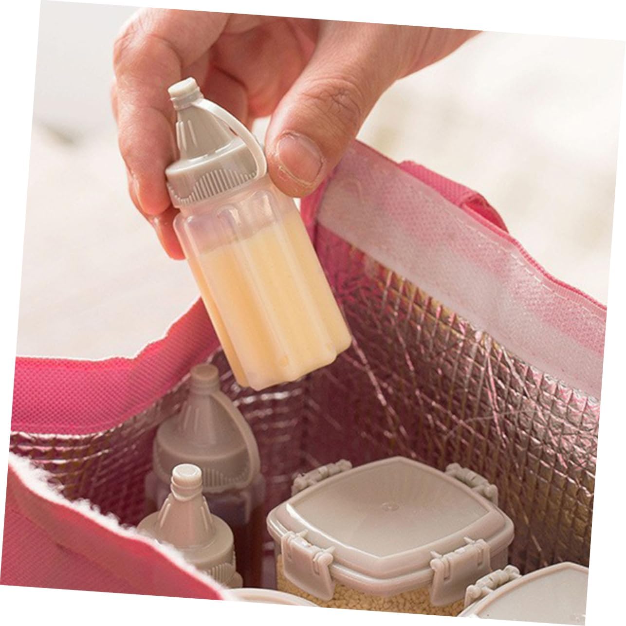 High-Quality 12-Pack Portable Condiment Squeeze Bottles