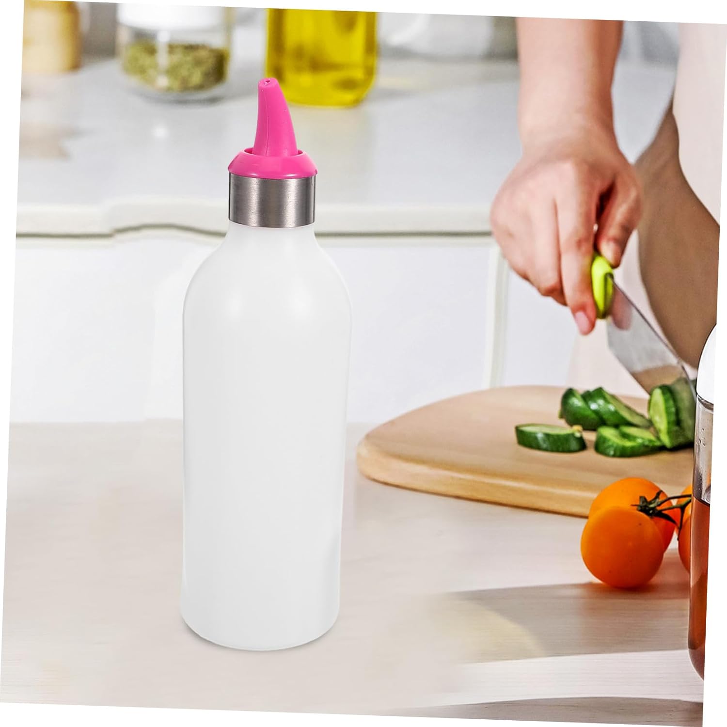 Sleek Condiment Squeeze Bottle