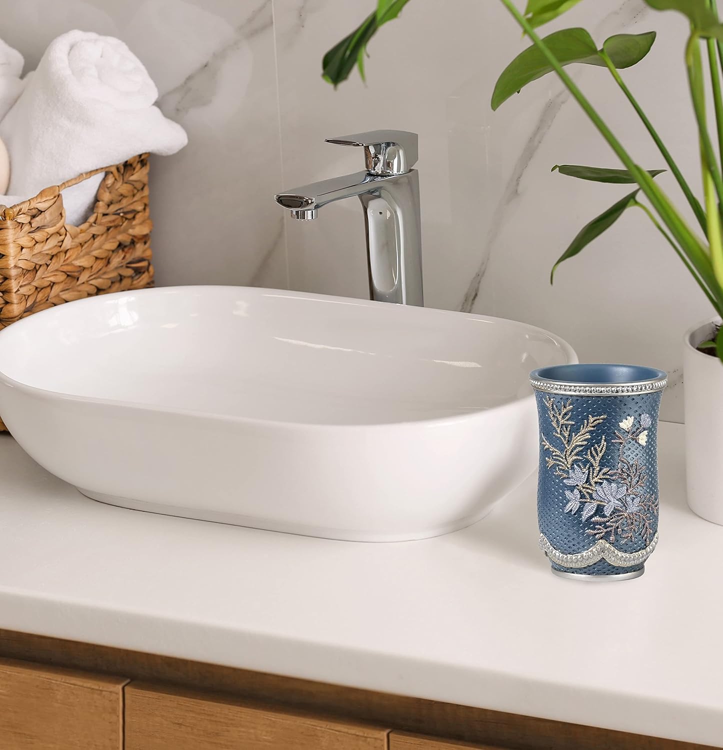 Stylish Capri Tumbler for the Modern Bathroom