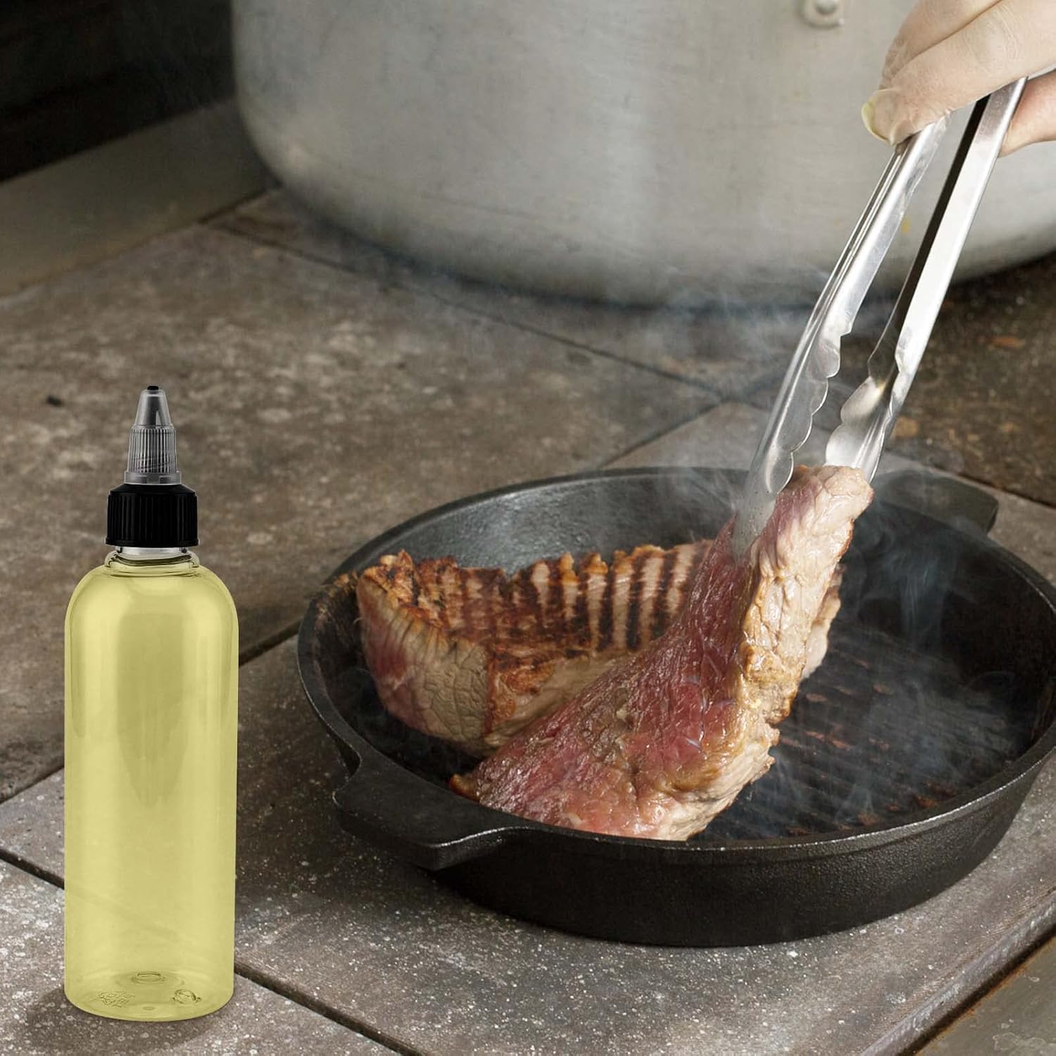 50-Pack 5oz Empty Plastic Squeezing Bottles for Condiment Storage