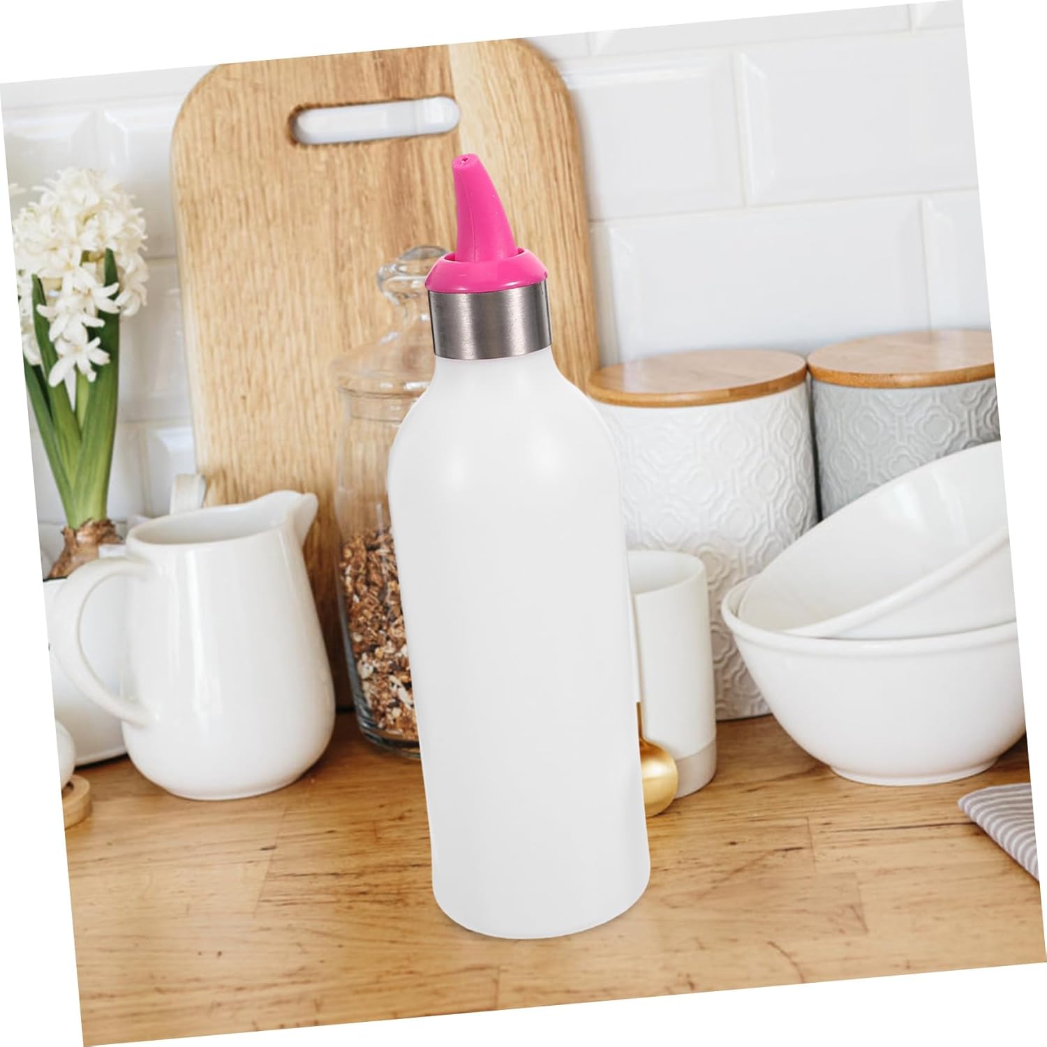 Perfect Gift - Mikinona Reusable Plastic Condiment Squeeze Bottle 1pc