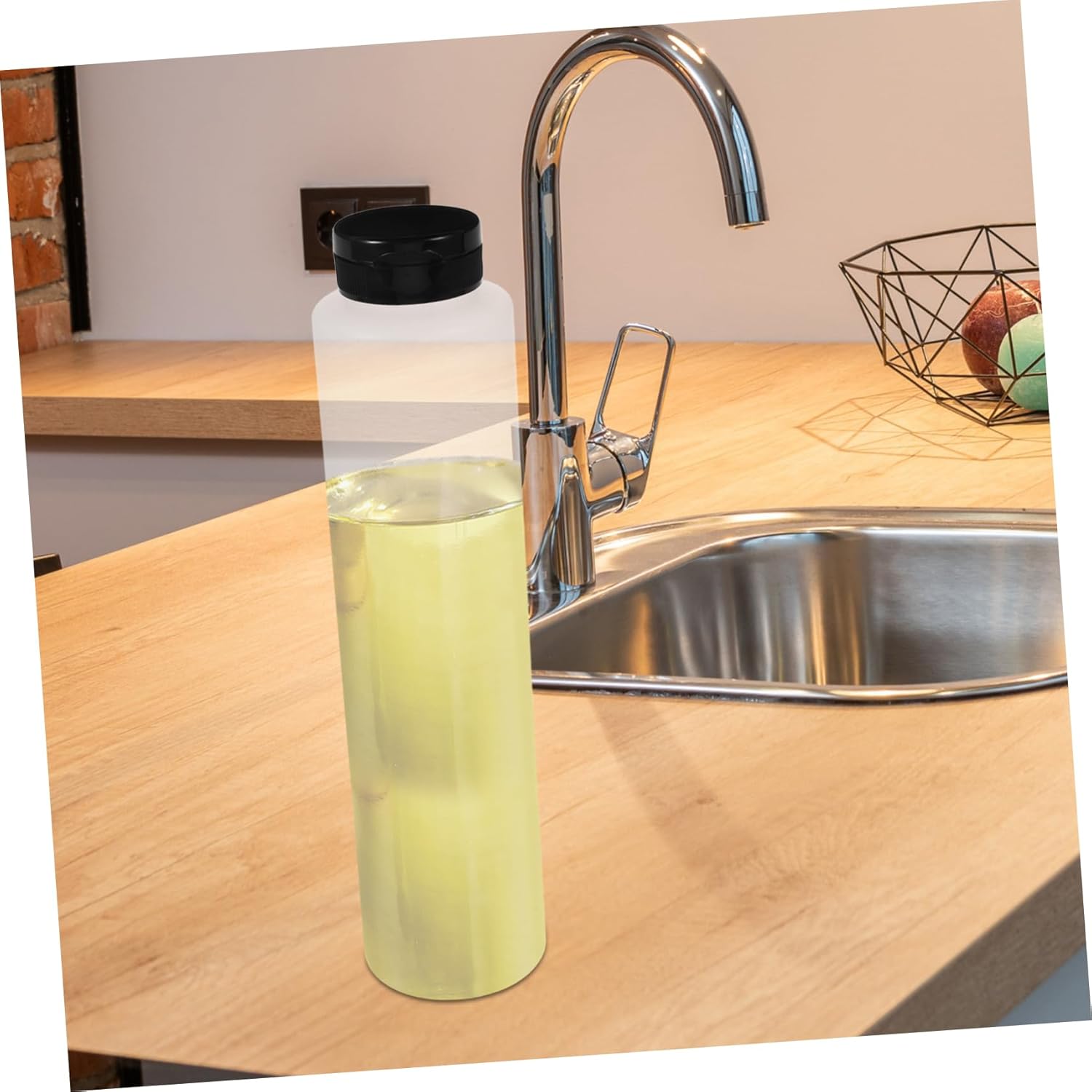 6-Piece Squeeze Bottle Set for Sauces Leak-Proof with Lids