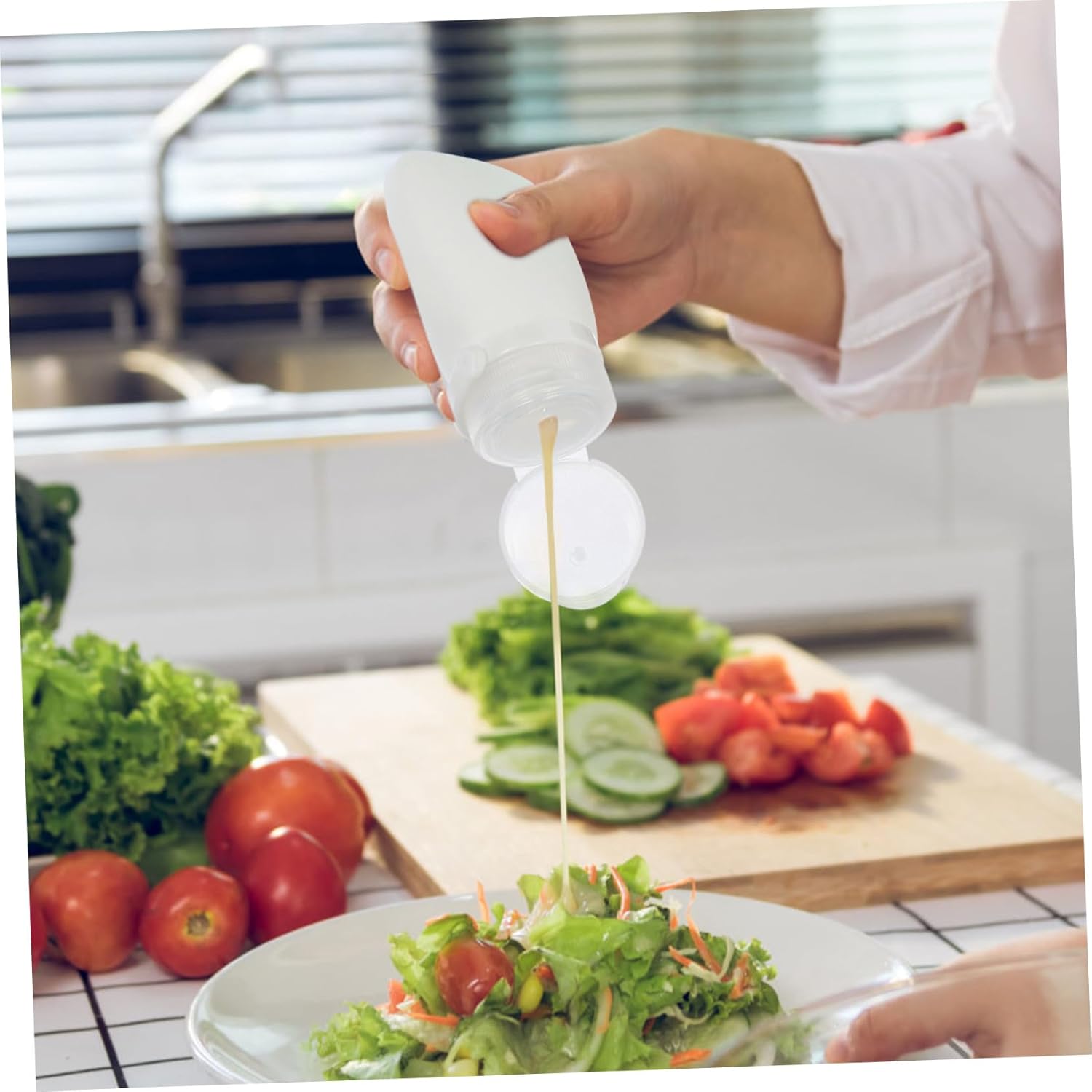 Lightweight Squeeze Sauce Bottles for Ketchup