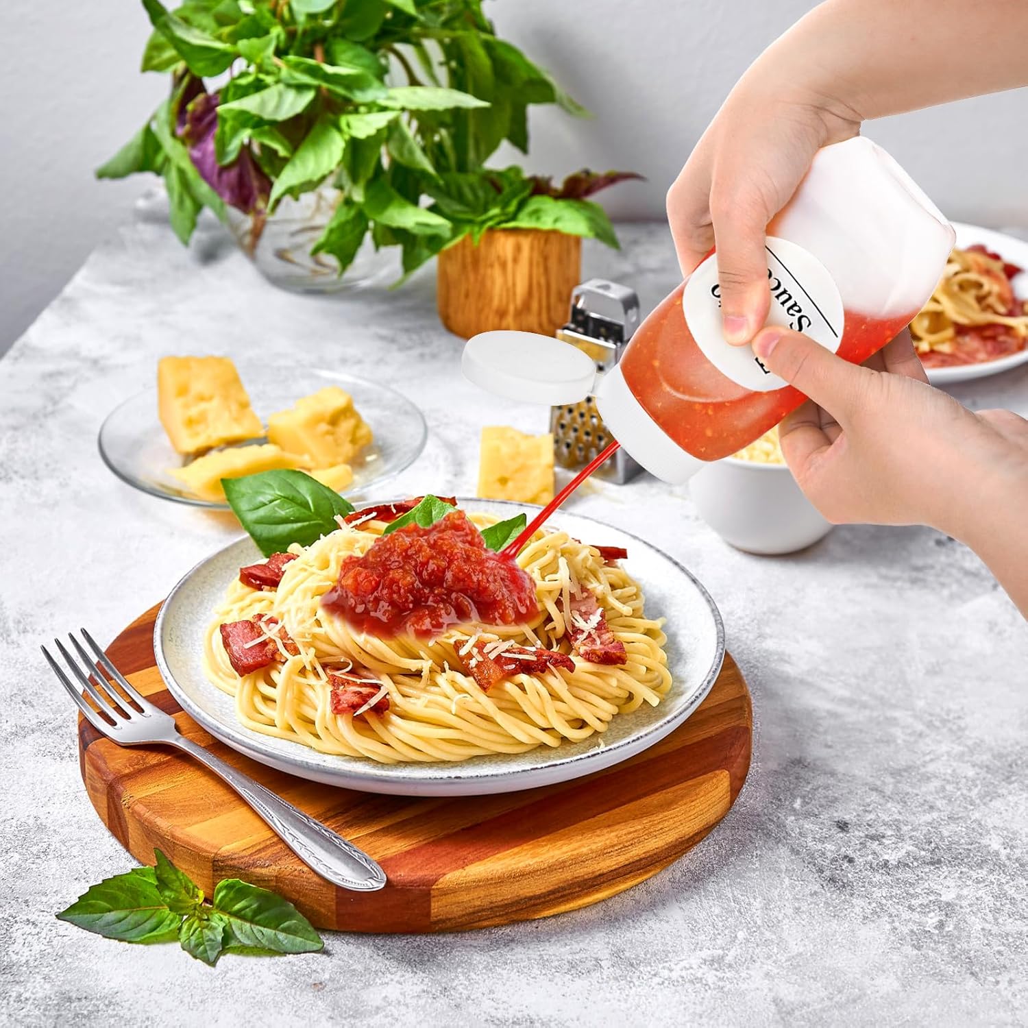 Sleek Expandable Condiment Squeeze Bottles with Flip TopLabels for Kitchen Use