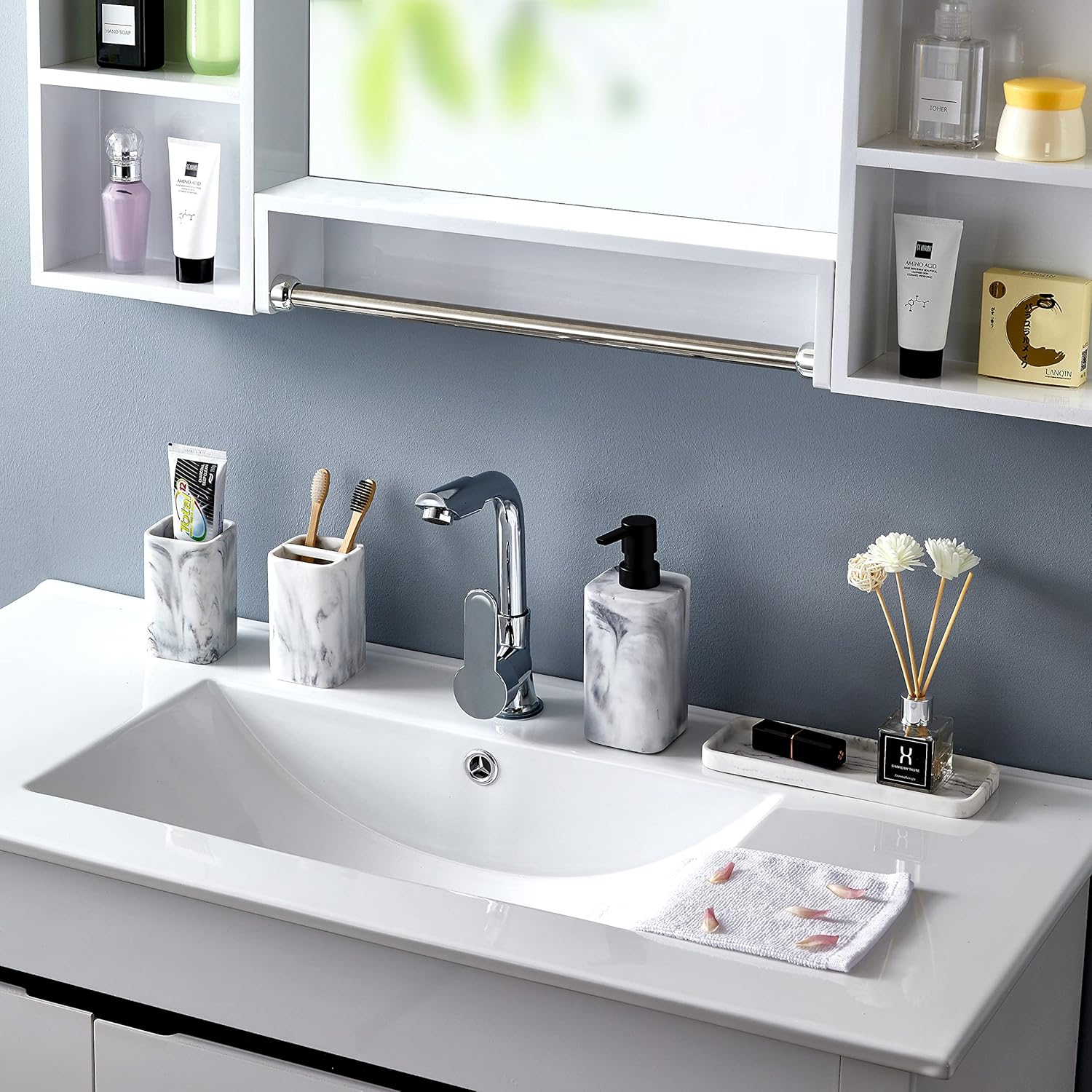 ZCCZ Marble Look Toothbrush Holder